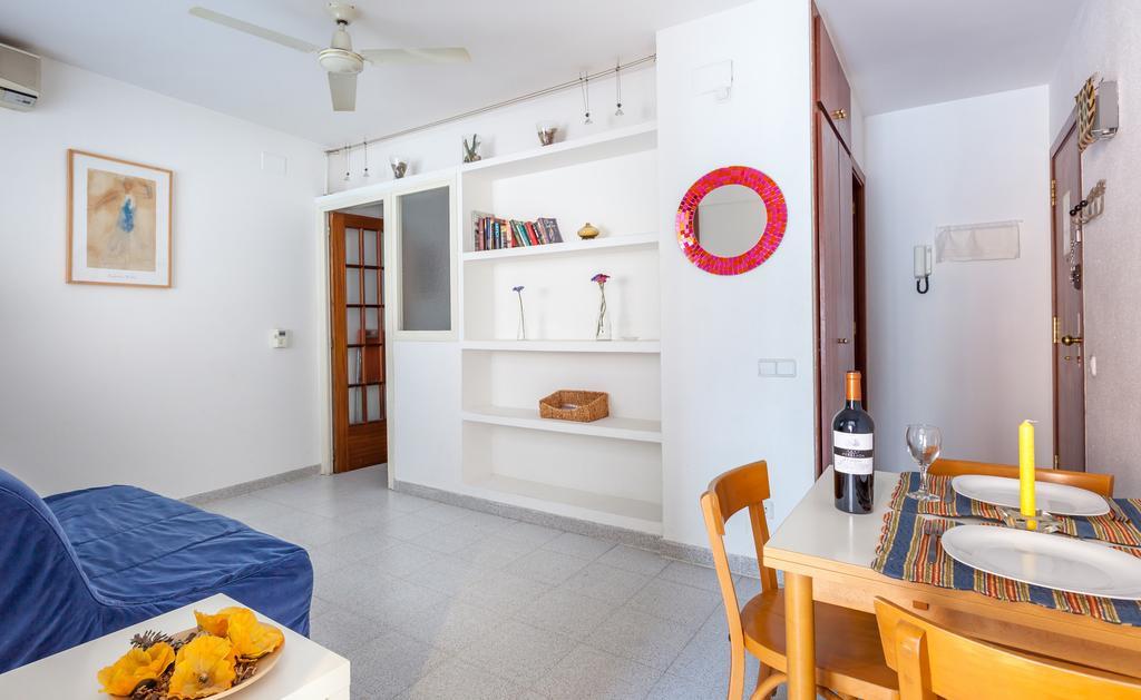 Hola Sitges Apartments Extérieur photo